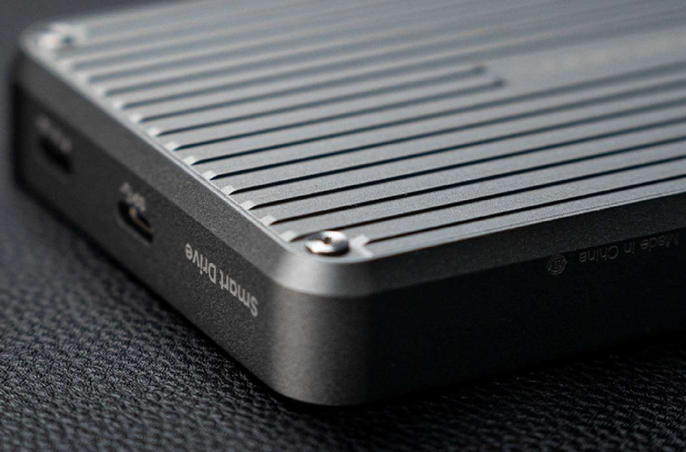 ITPROTECH Dockcase Explorer Edition 2.5" Smart Hard Drive Enclosure DHWC1P-H-IPT アイティプロテック