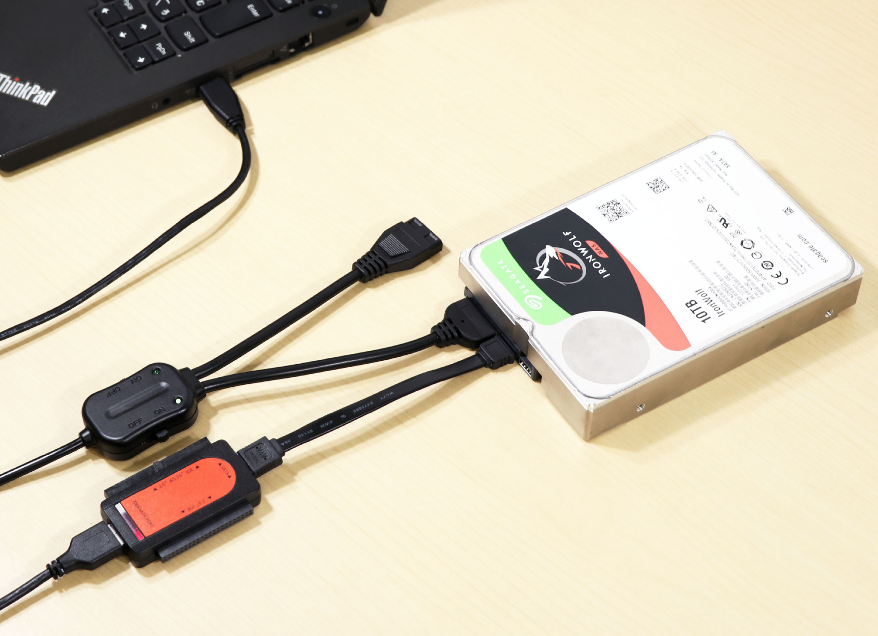 JUSTロゴ入 IDE&SATA to USB3.0変換アダプタ IPT-IDESATAU3-JUST アイティプロテック