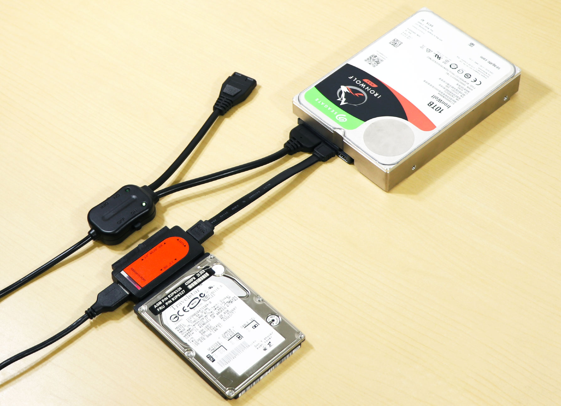 JUSTロゴ入 IDE&SATA to USB3.0変換アダプタ IPT-IDESATAU3-JUST アイティプロテック