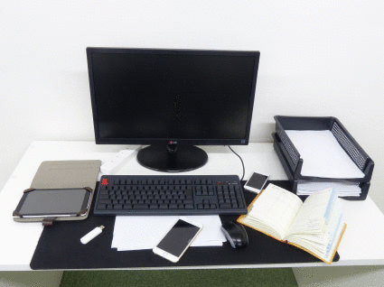 JUSTロゴ入りUSB3.0ハブ付デスクトップシェルフ 通 ～ゴールドモデル～ IPT-STANDPOWERHUB-JUST/G アイティプロテック